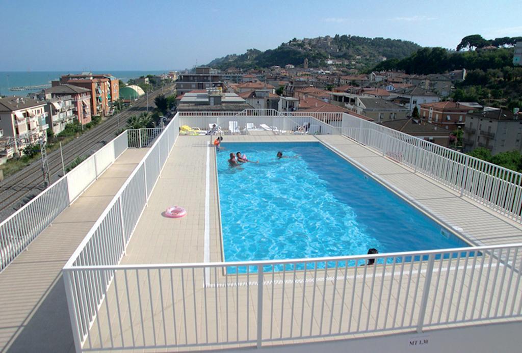 I Delfini Aparthotel 3*